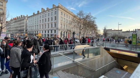 Lyon : tout le métro à l'arrêt ce mercredi soir après un cas de Covid-19 au centre de commandement