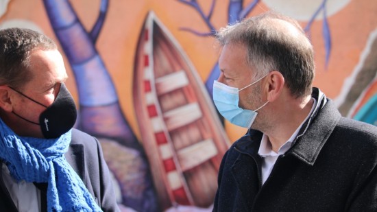 Métropole de Lyon : "le regard d’un enfant doit-il être capté par la publicité ?", dixit Bruno Bernard