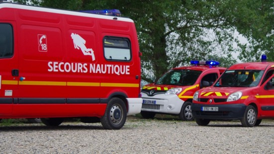 Près de Lyon : la barque de deux pêcheurs se retourne dans la Saône