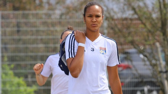 Ligue des Champions : le quart de finale retour entre l’OL féminin et le PSG reporté !