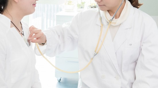 "Infirmières sous-payées, infirmières méprisées !" : manifestation des professionnels de la santé scolaire ce vendredi à Lyon