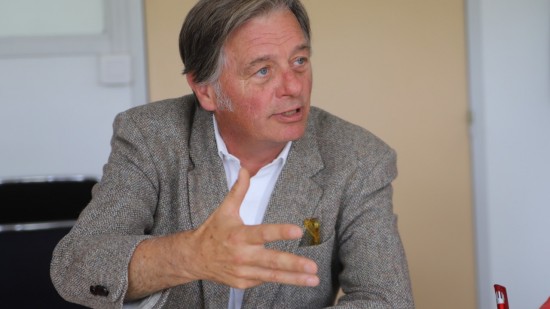 Covid-19 : le député du Rhône Cyrille Isaac-Sibille réclame le déploiement des autotests dans les écoles