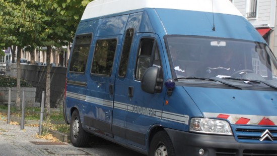 Lyon : la nourrice cachait de la drogue chez lui, mais aussi une arme et des cartouches Lyon : la nourrice cachait de la drogue chez lui, mais aussi une arme et des cartouches