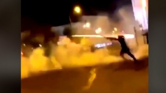 Vaulx-en-Velin : les policiers visés par des tirs de mortiers d'artifice deux fois en quelques heures 