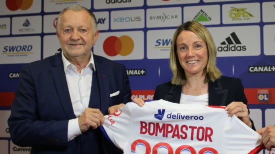 Sonia Bompastor nommée à la tête de l'OL féminin : "un retour à l'ADN de l'OL"