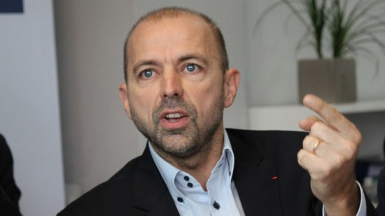 Auvergne-Rhône-Alpes : Debat parle de 6 milliards d'euros non financés engagés par Wauquiez, la Région tempère