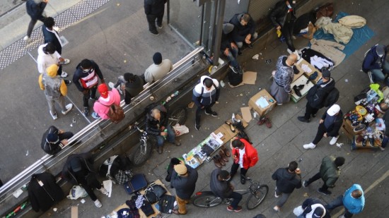 Lyon : la police interpelle plusieurs vendeurs à la sauvette à la Guillotière