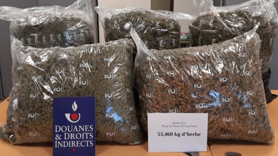 Plus de 70 kg de drogues saisis en huit jours par les douanes lyonnaises