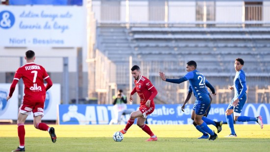 Pas de Ligue 2 pour Villefranche, qui s’effondre lors du barrage retour (2-0)