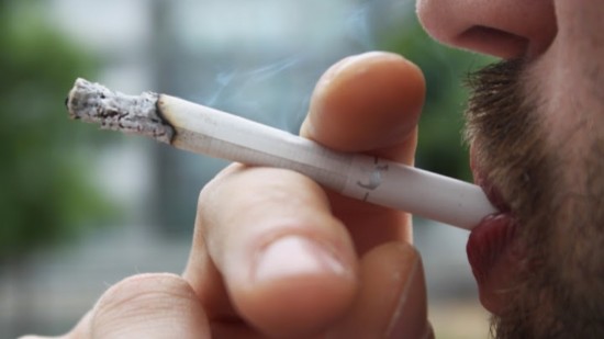 Lyon : des "espaces sans tabac" devant les écoles du 2e arrondissement