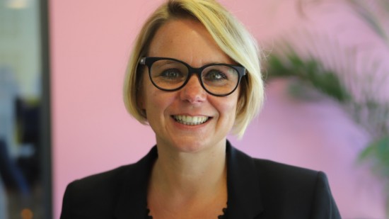 Cécile Cukierman (PCF) : "La Région arrêtera de financer les grands groupes qui licencient"