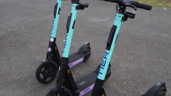 La fin du stationnement sauvage pour les trottinettes en libre-service à Lyon