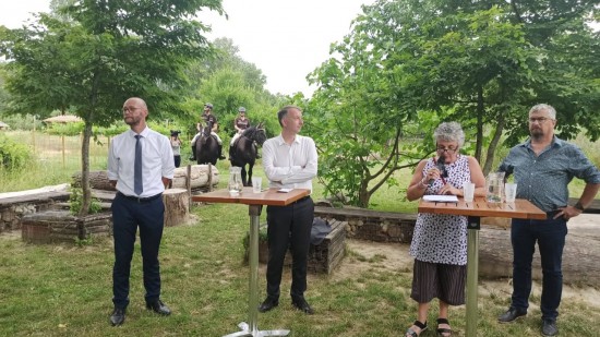 Métropole de Lyon : en plein cœur du Grand Parc de Miribel-Jonage, les écologistes détaillent leur "plan nature" à 44 millions d'euros