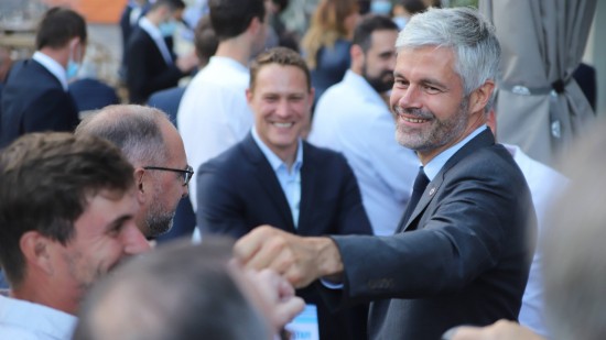 Régionales en Auvergne-Rhône-Alpes : Laurent Wauquiez (LR) conserve la Région, "la victoire d'un cap clair"