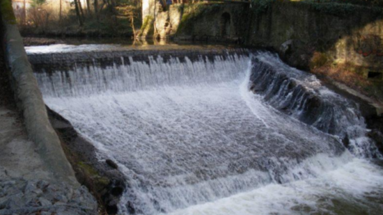 Près de Lyon : démolition du seuil de Taffignon de l’Yzeron, le dernier obstacle à la circulation des poissons