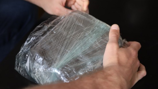 Lyon : les policiers découvrent plus d’un demi-kilo de drogue après un vol de moto