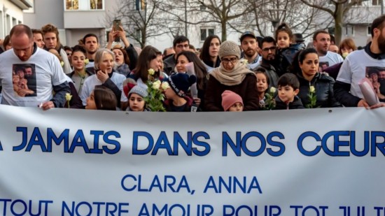 Lyon : une plaque dévoilée ce samedi en la mémoire de Clara et Anna, les victimes de l’incendie de la route de Vienne 