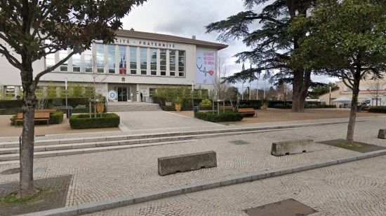 Près de Lyon : une marche blanche ce dimanche en la mémoire d'Imane, la jeune femme décédée sur le périphérique
