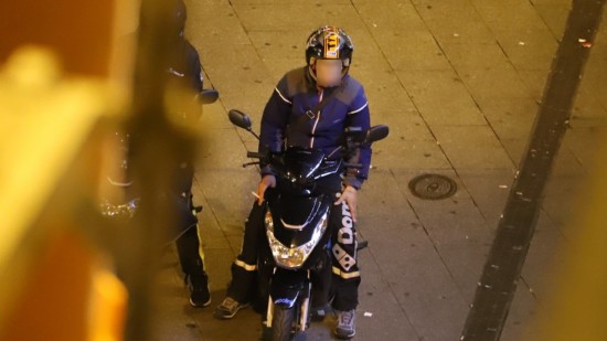 Près de Lyon : il fait du rodéo urbain devant le commissariat, les policiers saisissent son scooter