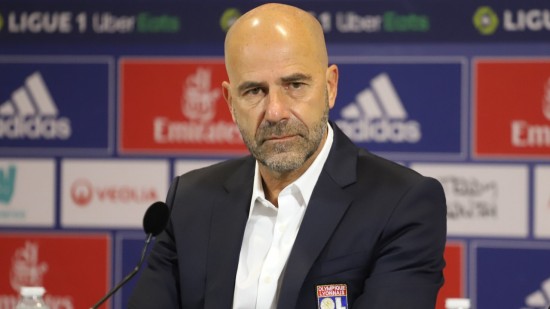 "Bougez-vous ou cassez-vous" : Peter Bosz (OL) "tout à fait d’accord" avec les supporters "Bougez-vous ou cassez-vous" : Peter Bosz (OL) "tout à fait d’accord" avec les supporters