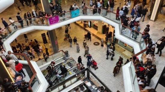 Bientôt la fin du pass sanitaire dans les centres commerciaux de Lyon et du Rhône ?