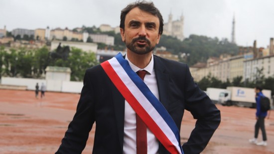Grégory Doucet apaise la grogne des agents de la Ville de Lyon en contrant la loi de transformation de la fonction publique Grégory Doucet apaise la grogne des agents de la Ville de Lyon en contrant la loi de transformation de la fonction publique