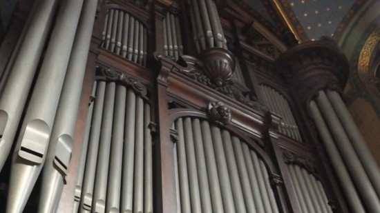 La Ville de Lyon cherche des mécènes pour la restauration du Grand Orgue de Saint-François-de-Sales estimée à 1,1 M d'euros La Ville de Lyon cherche des mécènes pour la restauration du Grand Orgue de Saint-François-de-Sales estimée à 1,1 M d'euros
