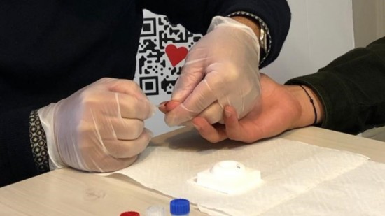 Auvergne-Rhône-Alpes : vaste campagne de dépistage aux hépatites et au VIH pour contrer "l'effet Covid-19"