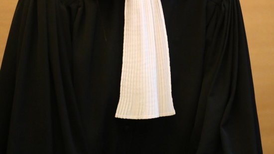 Lyon : l'huissi&egrave;re tomb&eacute;e amoureuse d'un d&eacute;tenu a &eacute;t&eacute; condamn&eacute;e