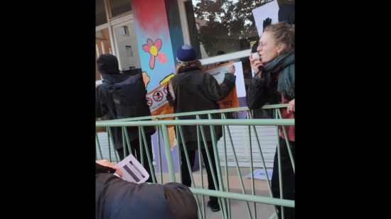 Près de Lyon : des militants tentent de perturber le lancement de la semaine de l'hospitalité Près de Lyon : des militants tentent de perturber le lancement de la semaine de l'hospitalité