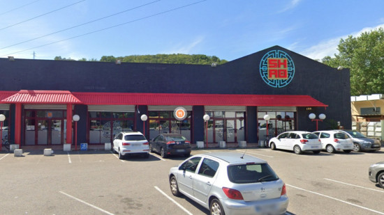 Près de Lyon : les adolescentes violentes tentent de quitter le restaurant sans payer, l'établissement publie leur photo Près de Lyon : les adolescentes violentes tentent de quitter le restaurant sans payer, l'établissement publie leur photo