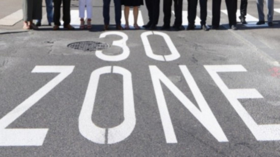 Lyon passera en ville 30km/h au 30 mars 2022