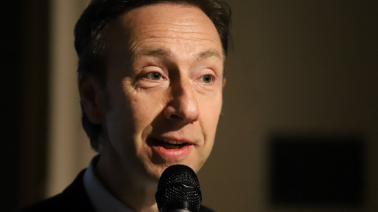 Stéphane Bern va fuir Paris la "poubelle" et le "laisser-aller général" des Parisiens