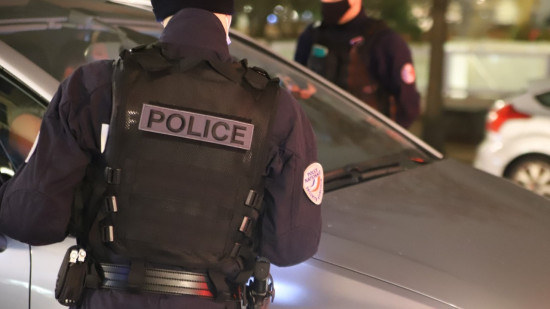 Vénissieux : sans permis, il termine braqué par les policiers après une course-poursuite Vénissieux : sans permis, il termine braqué par les policiers après une course-poursuite