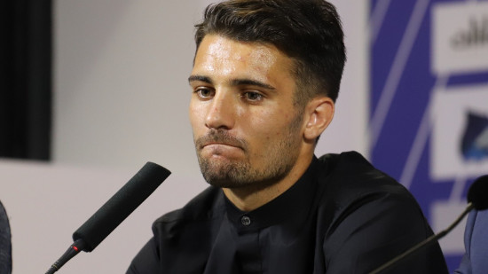 Olympique Lyonnais : Léo Dubois blessé avec les Bleus sera indisponible plusieurs semaines