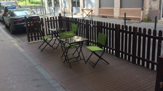 Les chauffages en terrasse désormais interdits à Lyon