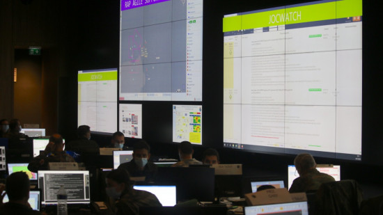 "Lyon est le centre névralgique des opérations aériennes françaises" : plongée au cœur de la base du Mont Verdun