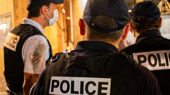 Trois fermetures administratives et 97 verbalisations pour le troisième soir de Fête des Lumières à Lyon