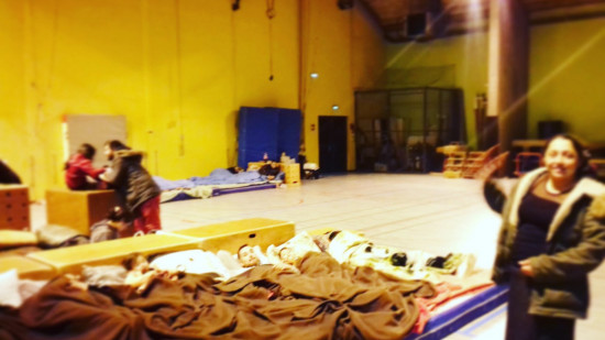 Villeurbanne : le gymnase de Cusset occupé par des familles finalement intégré au dispositif d'hébergement d'urgence