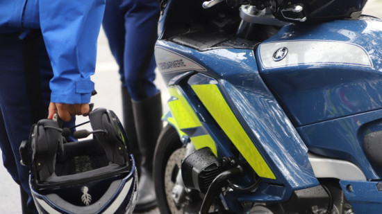 L’impressionnant contrôle routier de la gendarmerie du Rhône au lendemain de Noël
