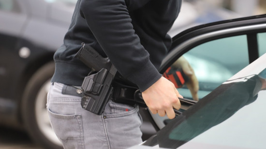 Lyon : un policier en repos maîtrise un voleur en pleine rue