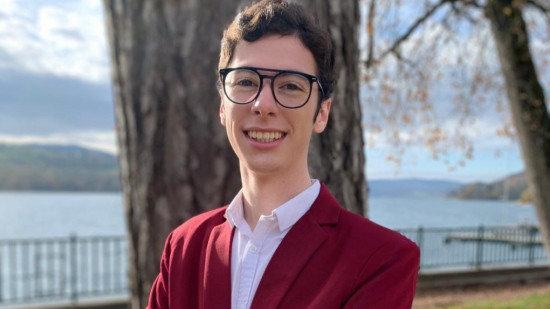 Près de Lyon : un membre du Rassemblement national se fait tirer dessus après avoir reçu des menaces Près de Lyon : un membre du Rassemblement national se fait tirer dessus après avoir reçu des menaces