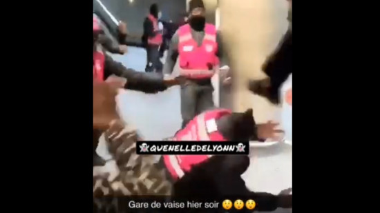 Lyon : jeunes contre agents de sécurité, une violente bagarre éclate à Gare de Vaise Lyon : jeunes contre agents de sécurité, une violente bagarre éclate à Gare de Vaise