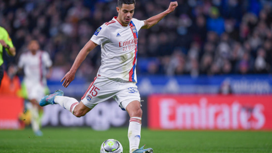 OL-Lille : trop mou, Lyon a raté une occasion en or (0-1) - VIDEO OL-Lille : trop mou, Lyon a raté une occasion en or (0-1) - VIDEO