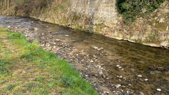 Métropole de Lyon : 18 communes du bassin de l’Yzeron signent une charte pour économiser l’eau