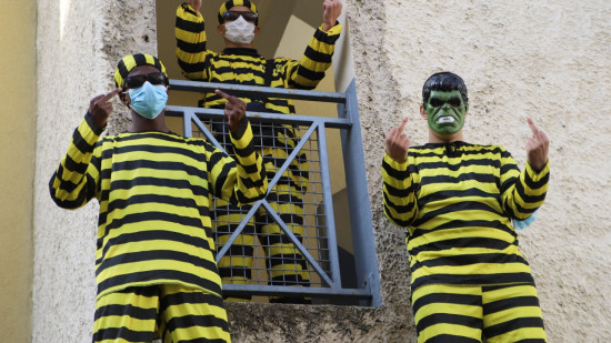 Lyon : les Daltons avouent avoir voulu tirer au paintball sur le domicile du maire du 8e arrondissement Lyon : les Daltons avouent avoir voulu tirer au paintball sur le domicile du maire du 8e arrondissement