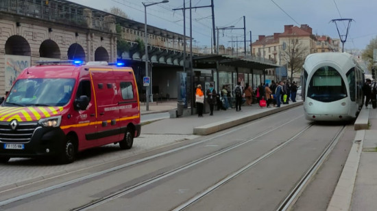Lyon : le trafic perturbé sur la ligne T2 après une agression
