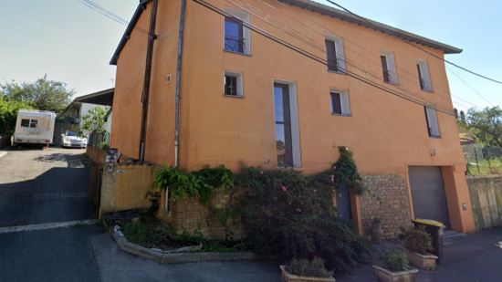 Près de Lyon : une maison part en fumée, l'origine du sinistre encore inconnue Près de Lyon : une maison part en fumée, l'origine du sinistre encore inconnue