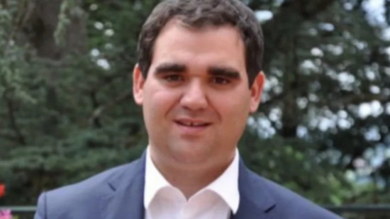 "J’ai participé à deux soirées avec des jeunes, avec de l’alcool" : le maire de Thizy-les-Bourgs reconnaît et s’excuse