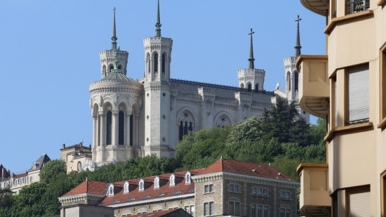 Lyon : le touriste oublie son sac, les démineurs débarquent à Fourvière